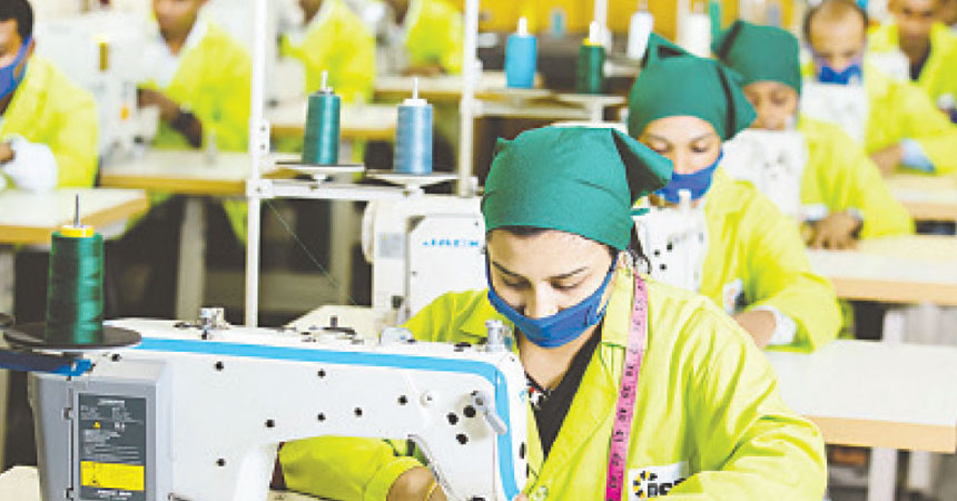 Triple Pressure in European Markets: Bangladesh’s Readymade Garment Sector Faces Severe Headwinds