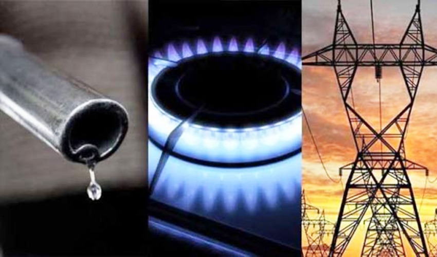 Let private investors drive the energy sector; the government regulates